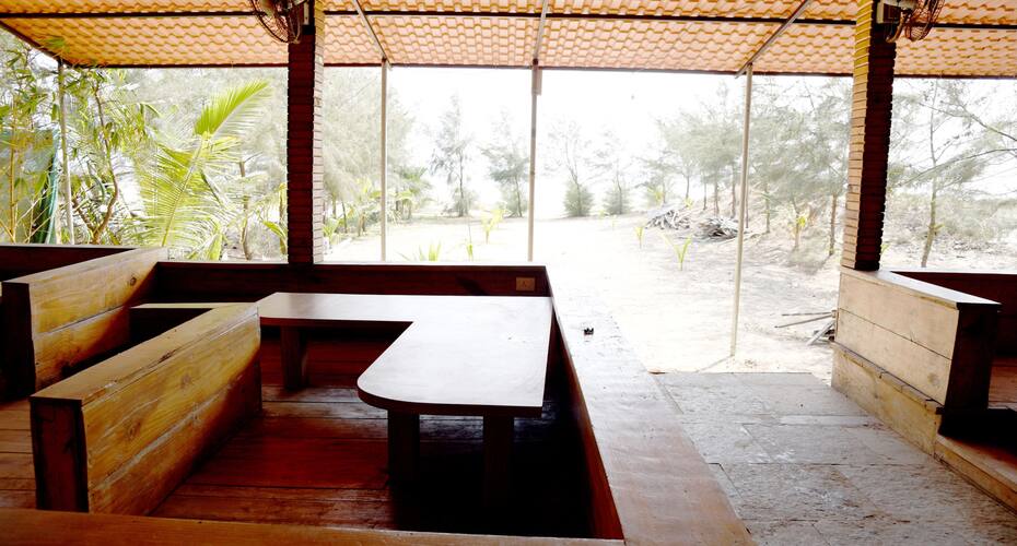 Morjim Bay Beach Resort, Goa 5